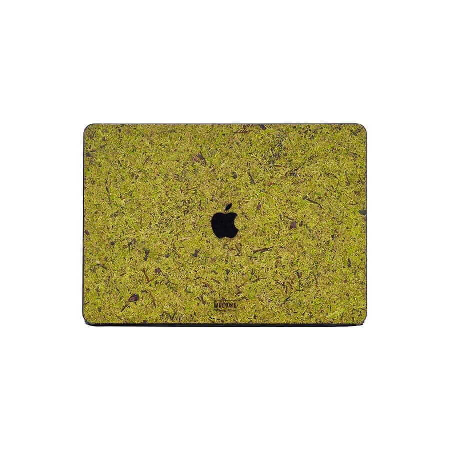 Ochranný kryt na Macbook z mechu WoodWe