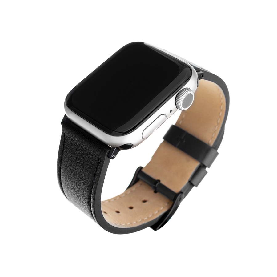 černý kožený řemínek na Apple watch